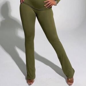 Naked Wardrobe Bare Pants in Green XL
